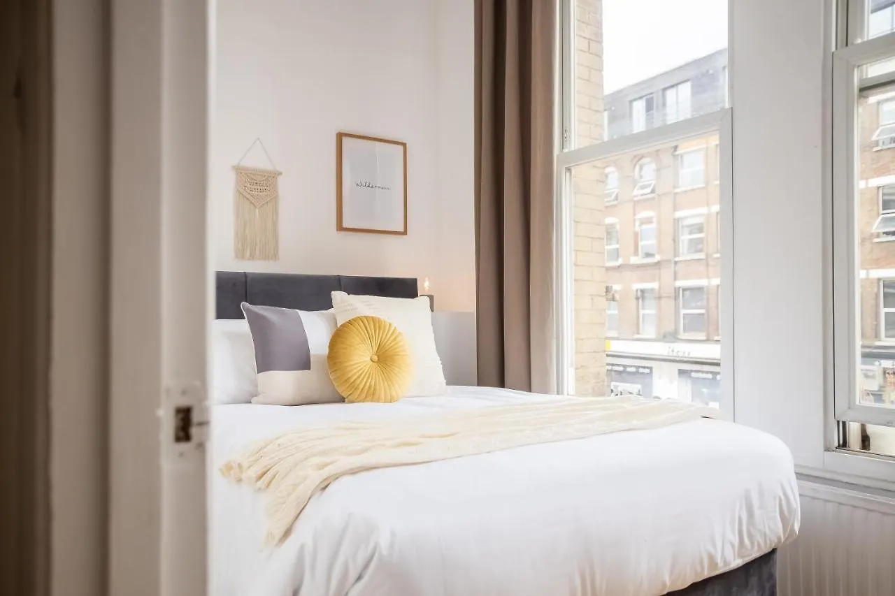 Perfect For Business & Corporate Stays - Three Bed With City View Shoreditch London United Kingdom